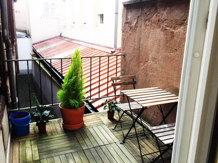 Image 1 of Appartement 2 chambres au cœur de Strasbourg