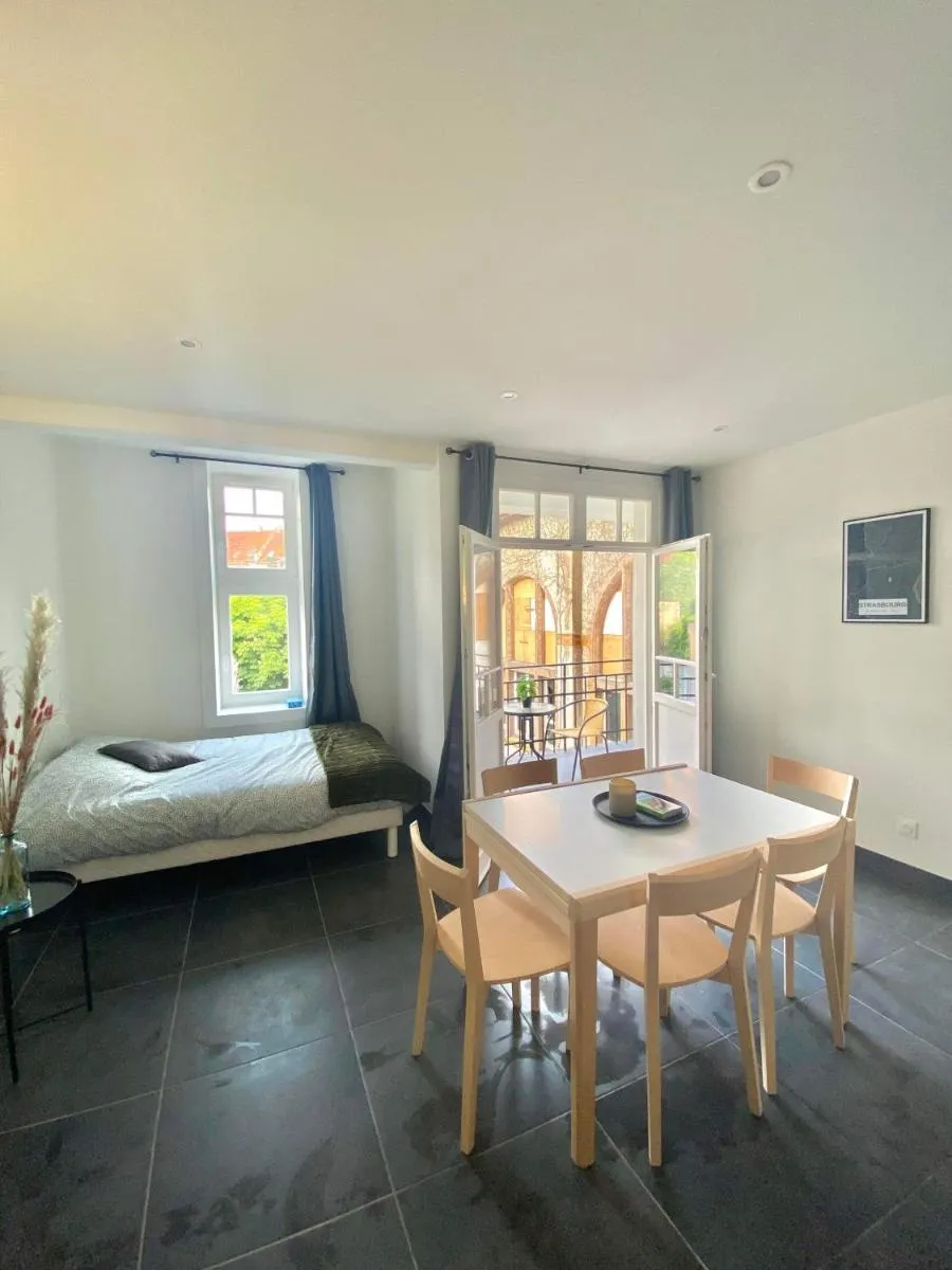 Image 3 of Appartement 6 personnes Strasbourg proche centre ville & parking
