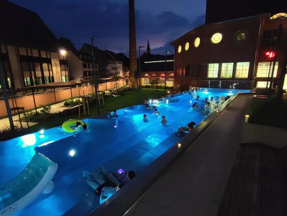 Image 2 of Appartement 6 personnes Strasbourg proche centre ville & parking