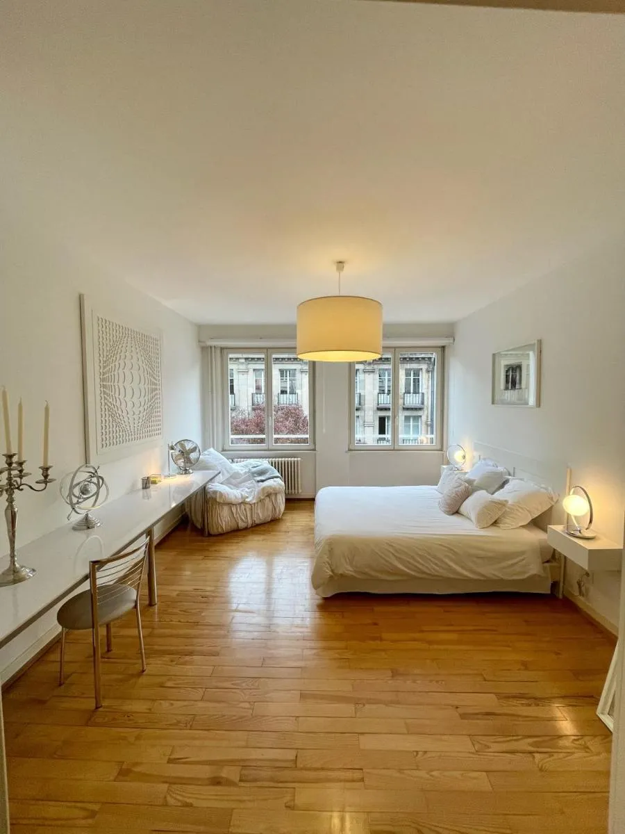 Image 1 of Appartement Hyper Centre Place Kléber 66 m2