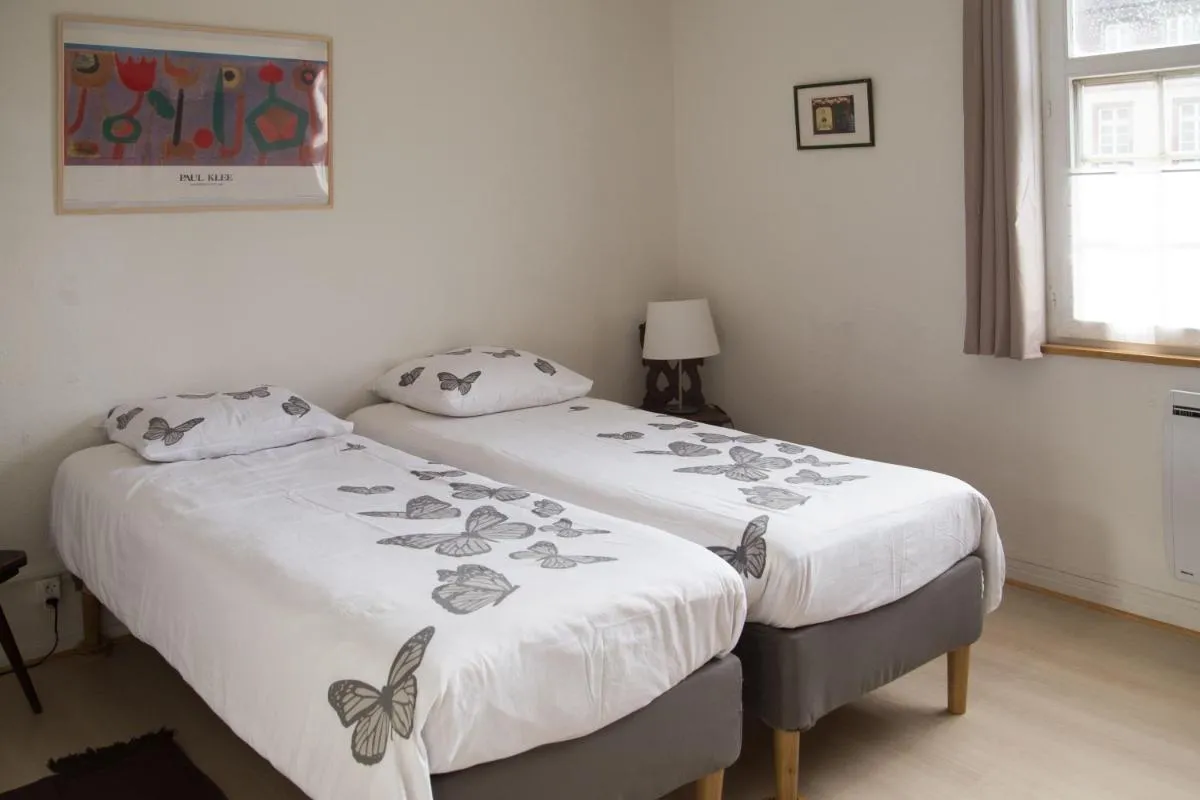 Image 1 of Appartement Le bain aux plantes