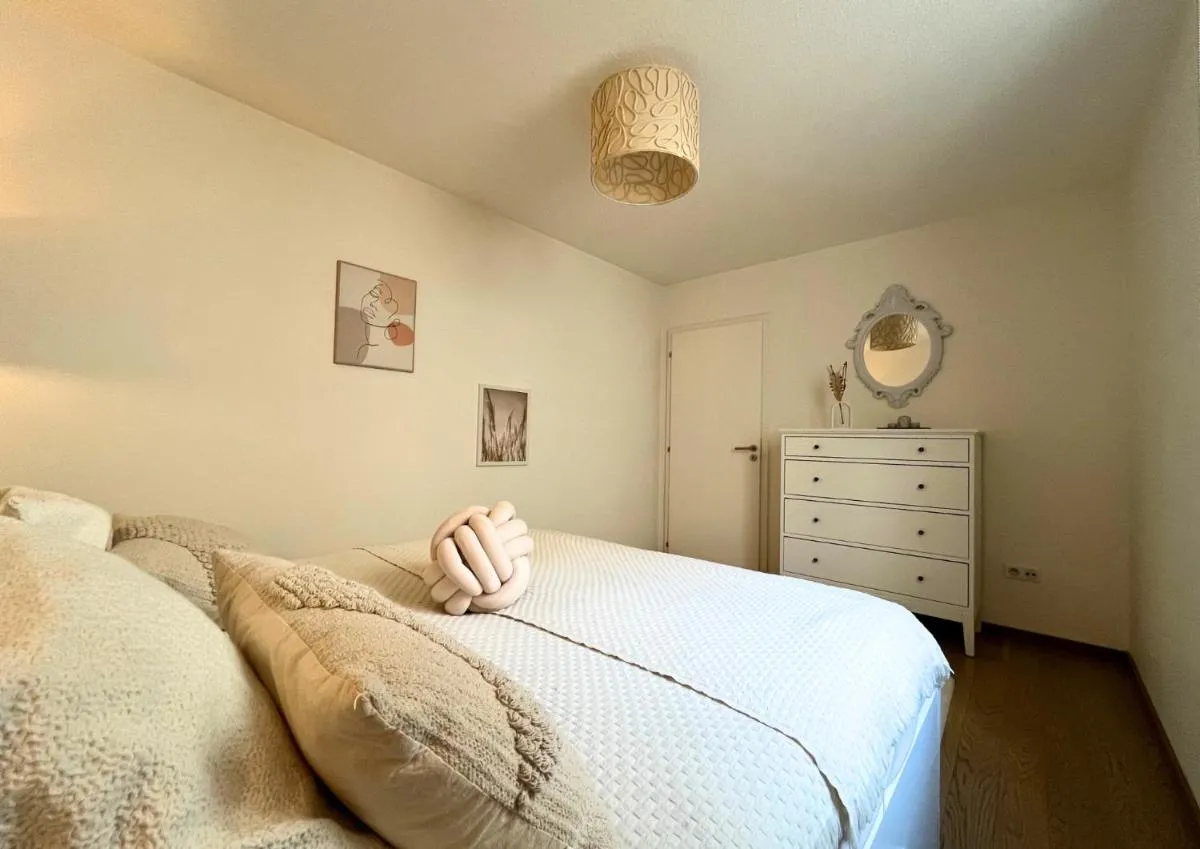 Image 6 of Appartement Vue Canal