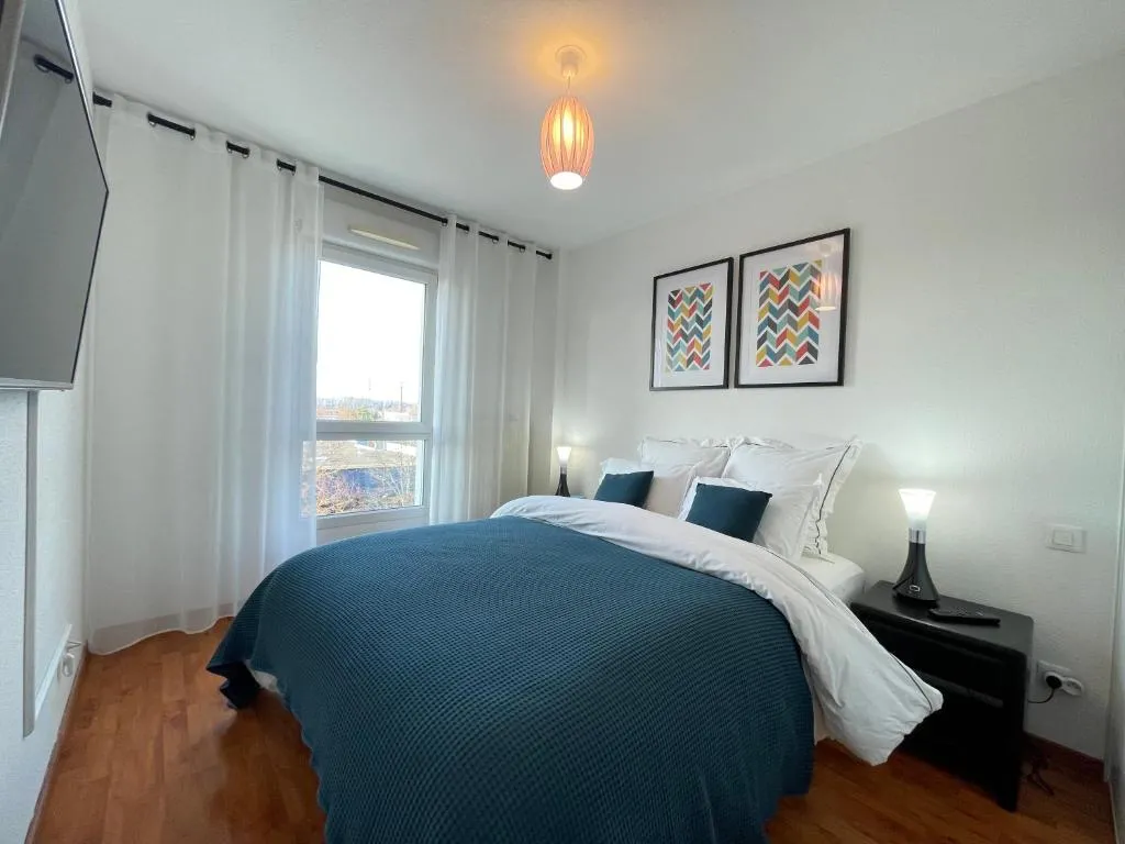 Image of Appartement calme avec balcon, à 4km du centre, Parking, WI-FI, Netflix gratuit