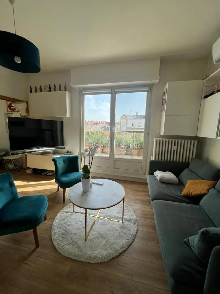 Image 2 of Appartement cosy orangerie