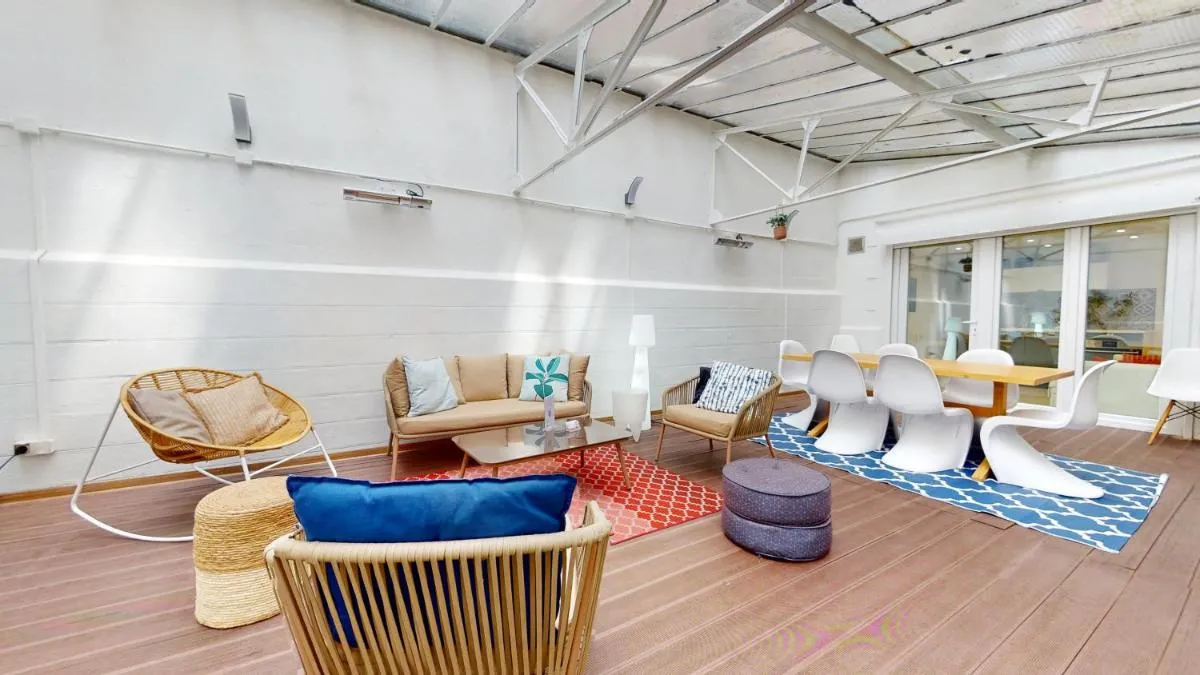 Image 1 of Appartements modernes avec véranda