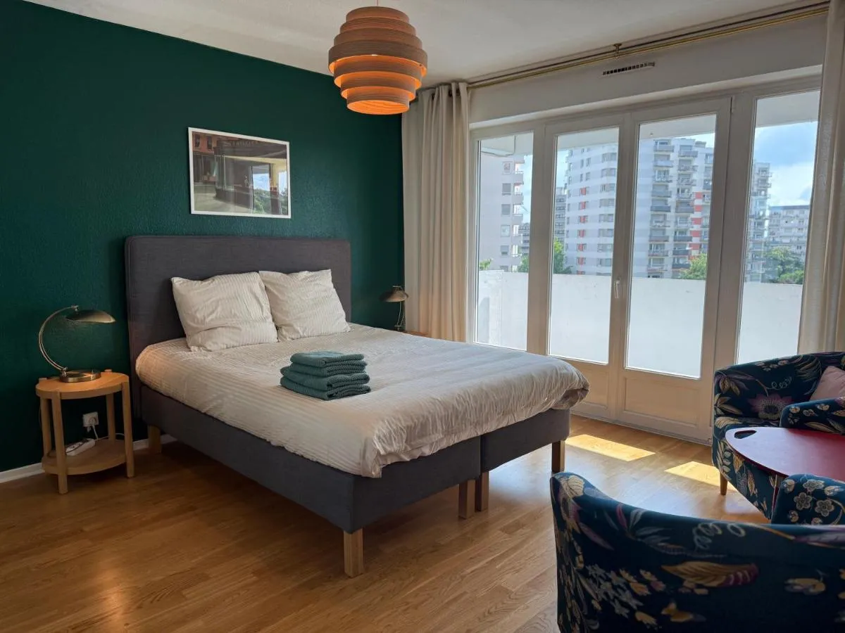 Image 1 of Charmant appartement III 135m2 esplanade