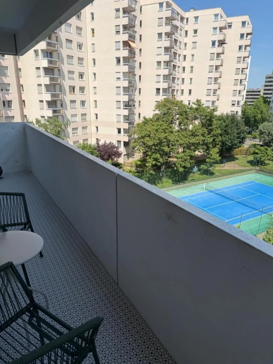Image 3 of Charmant appartement III 135m2 esplanade