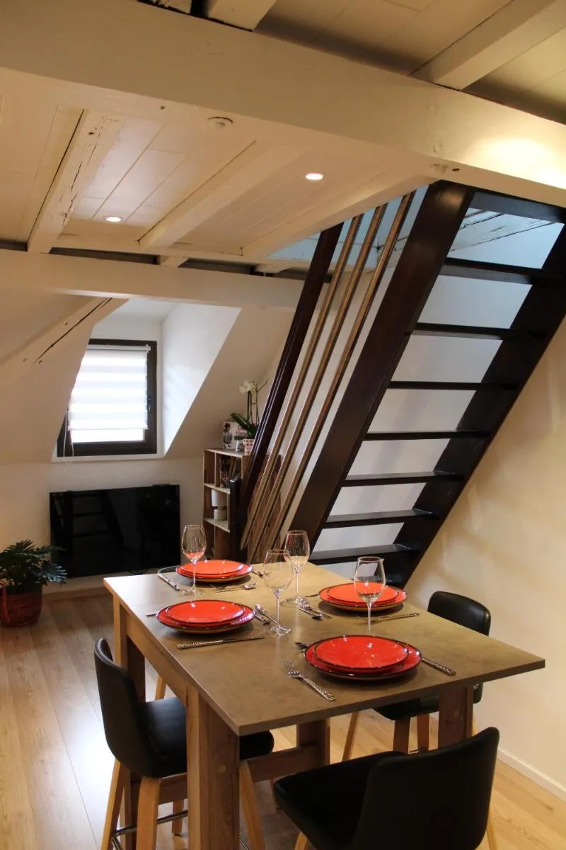 Image 6 of Charmant duplex privatisé, climatisé, 2 chambres
