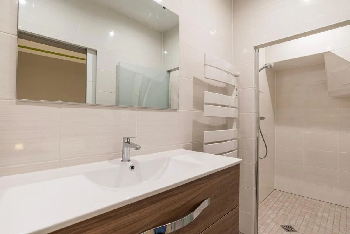 Image 2 of CityCosy Strasbourg – Modern Family Deserte