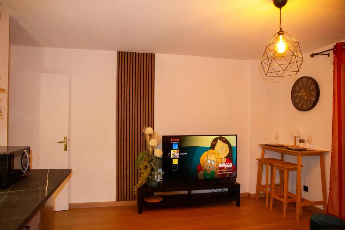 Image 4 of Entire apartment for rent