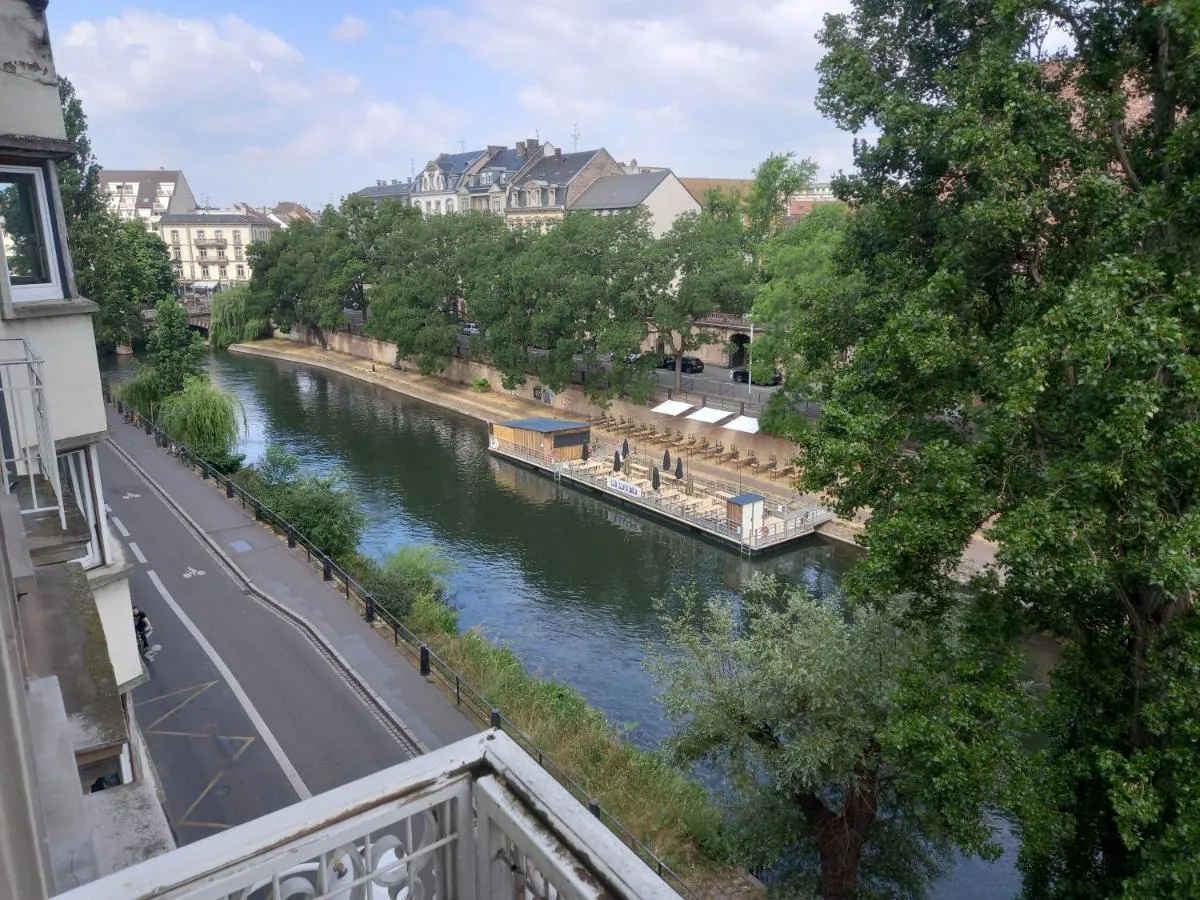 Image 4 of Grand appartement au coeur de Strasbourg