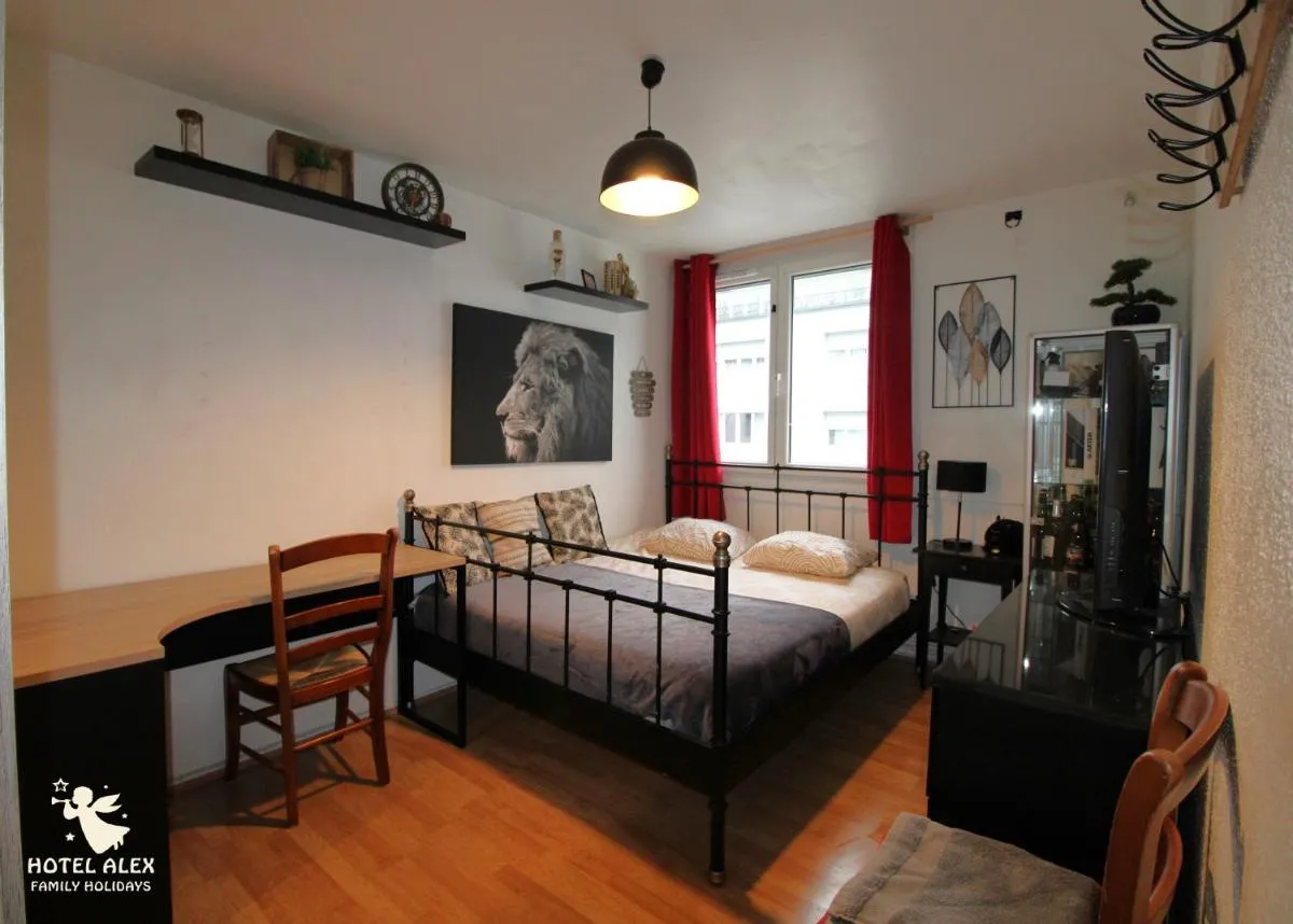 Image 1 of Grand appartement avec sauna