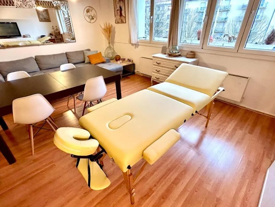 Image 4 of Grand appartement avec sauna