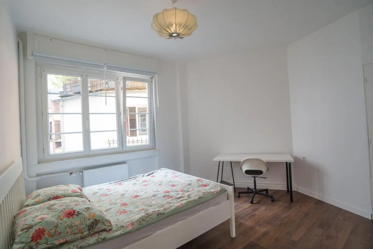 Image 1 of Grand appartement spacieux