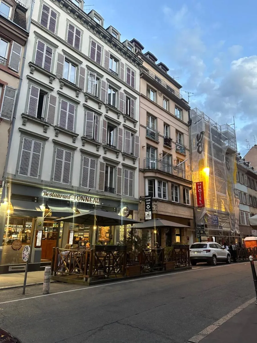 Image 2 of Hyper Centre Place Kléber Appart