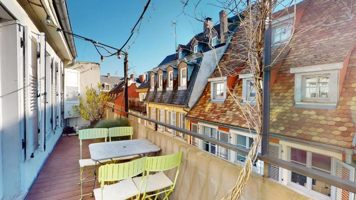 Image 2 of L’Appart du Quai avec Terrasse