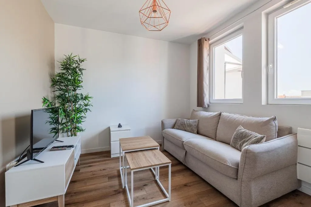 Image of L’Escapade Strasbourgeoise – Magnifique petit T2 refait à neuf