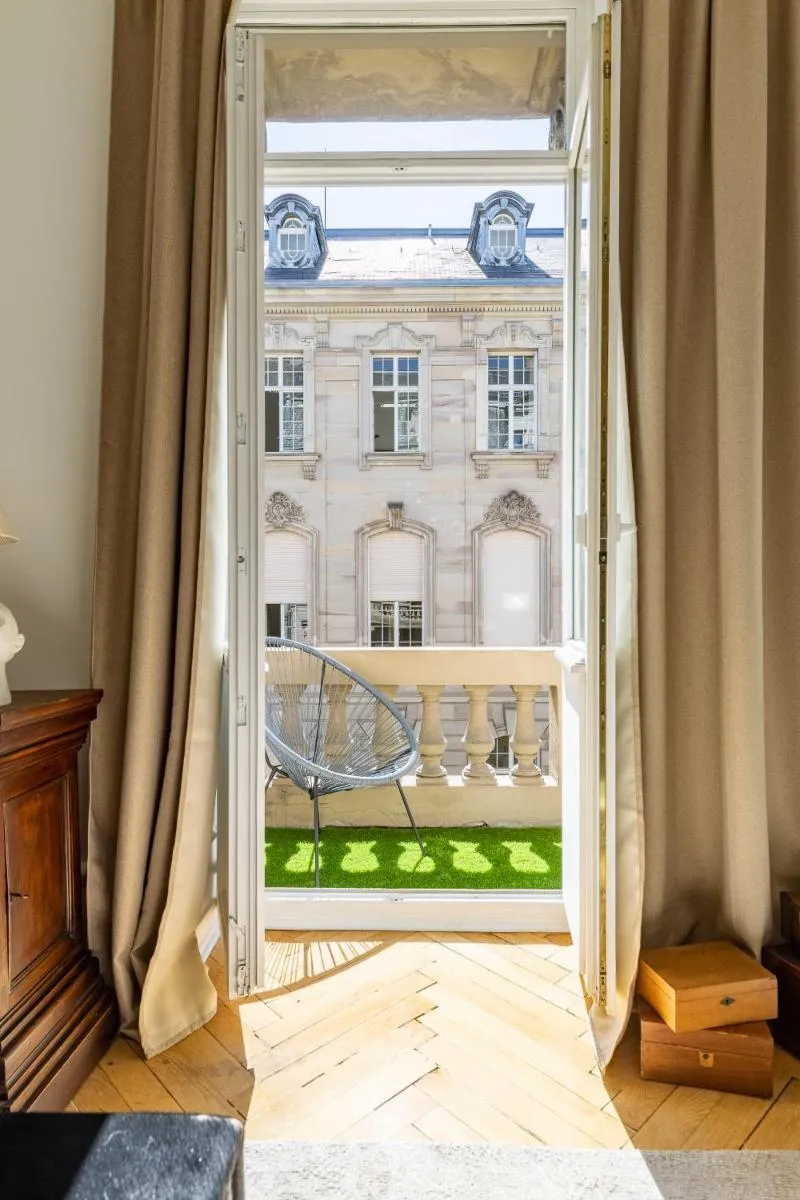 Image 5 of LUXUEUX APPARTEMENT CENTRE VILLE