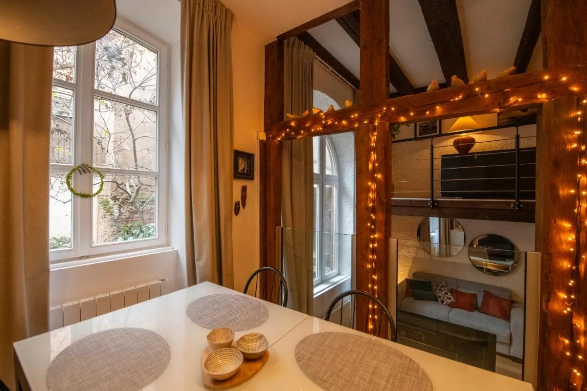 Image 2 of La Petite Cour – Atypique, calme et cozy