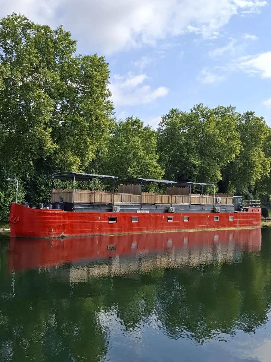 Image 3 of La péniche de Fabrice avec Jacuzzi privatif