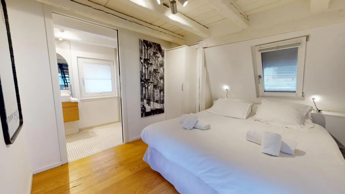 Image 6 of Le Lohkäs – LOFT Triplex Ultra Design Petite France