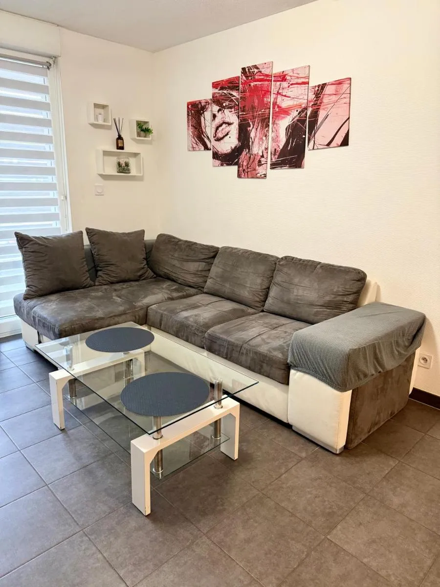 Image 5 of Le T2 Appartement Moderne avec Terrasse et Parking