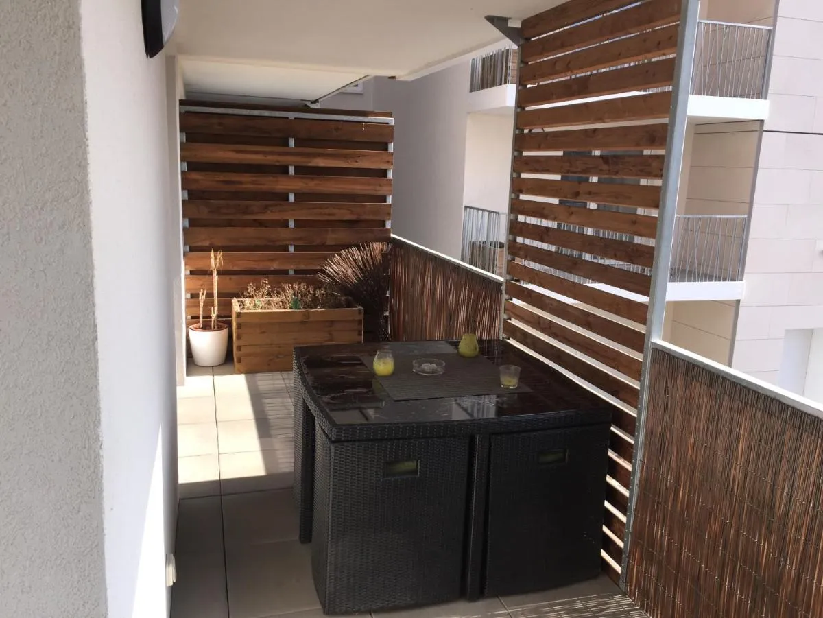 Image 1 of Le T2 Appartement Moderne avec Terrasse et Parking