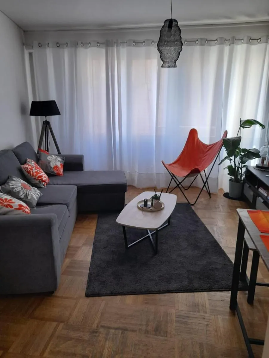 Image 3 of Logement central proche gare
