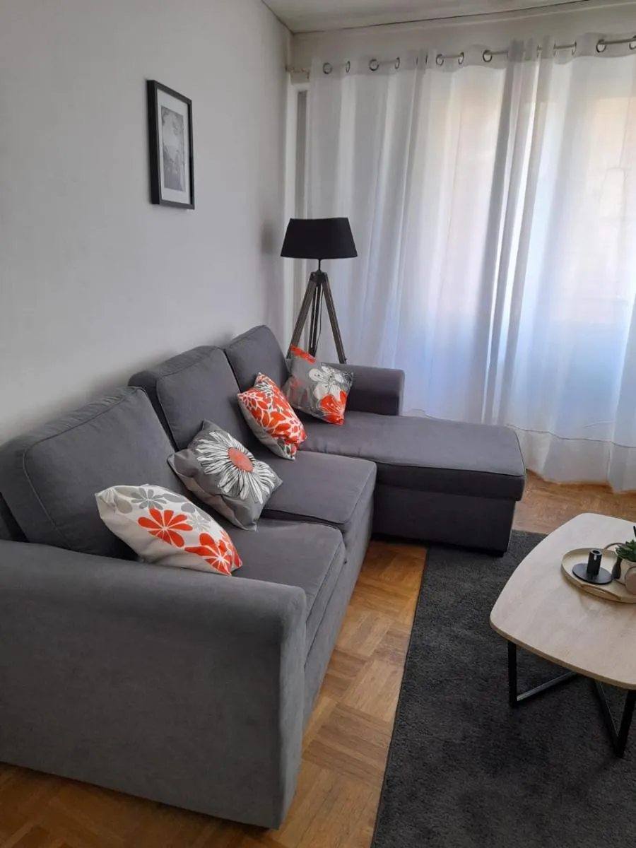 Image 4 of Logement central proche gare