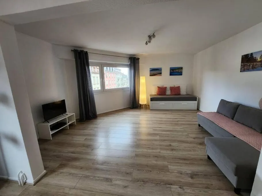 Image 4 of Logement familial/ Orangerie