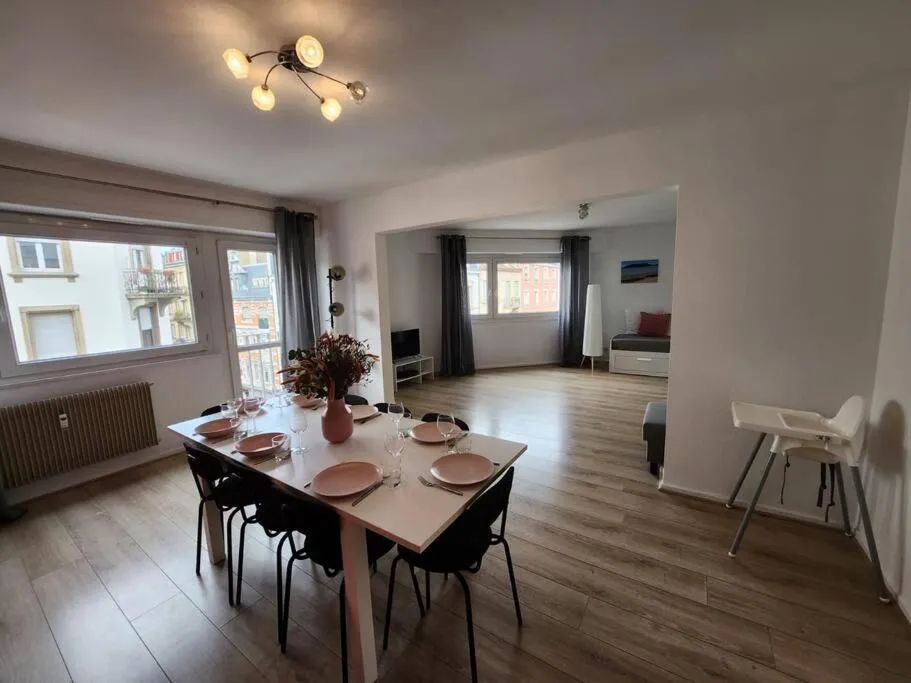 Image 2 of Logement familial/ Orangerie