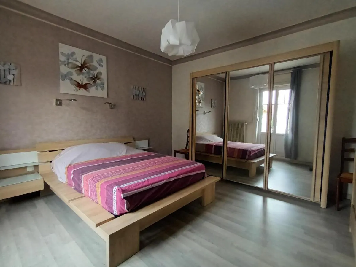 Image 6 of Logis le 18 rose