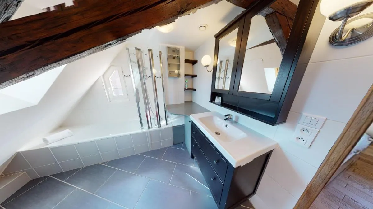 Image 2 of Spacious duplex city center Strasbourg