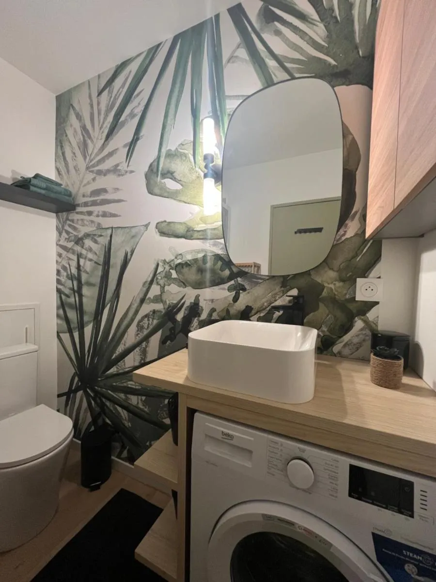 Image 1 of Strasbourg, Appartement cosy au bord de l eau