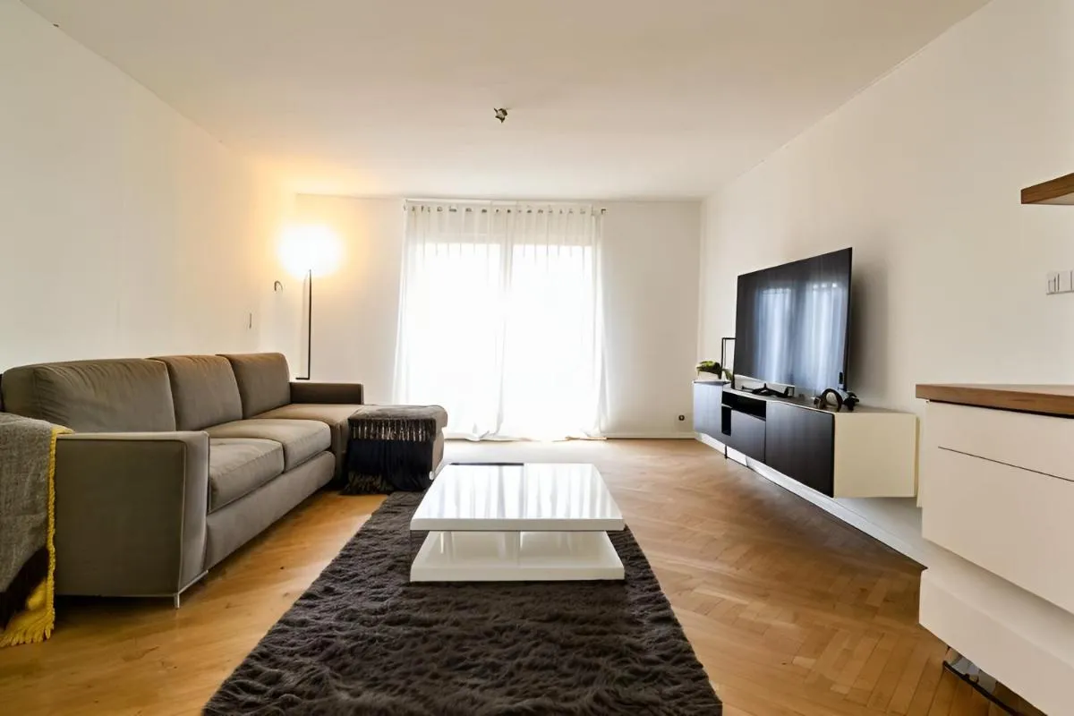 Image 1 of Strasbourg bel appartement gare