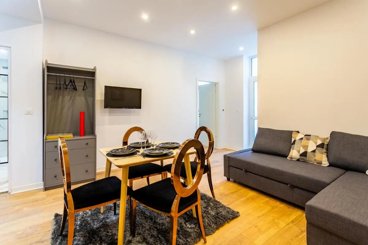 Image 4 of Strasbourg centre logement cosy