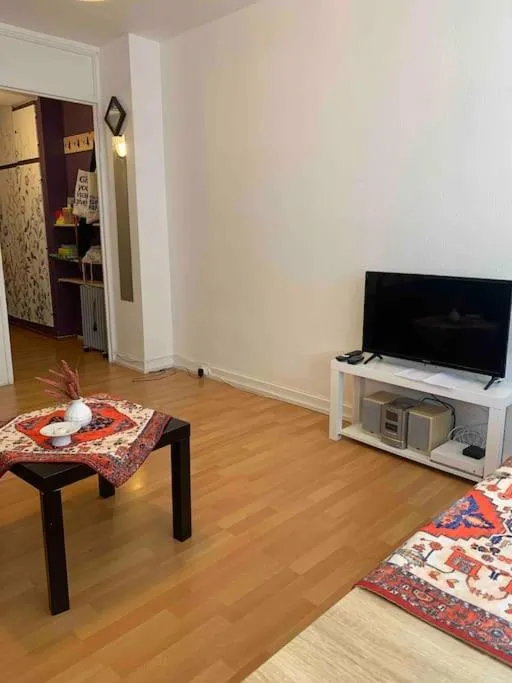 Image 5 of Studio lumineux