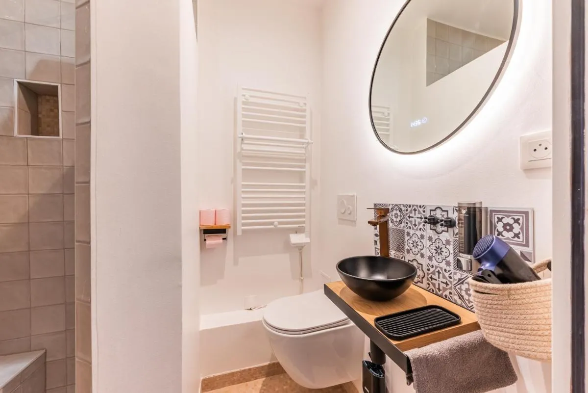 Image 1 of Suite 1 – Strasbourg Gare – Petite France – Commerces à Proximité