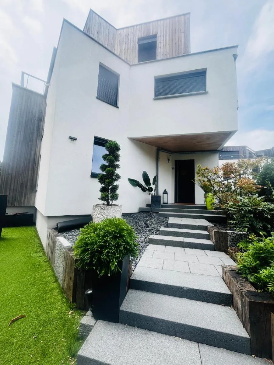 Image 3 of Villa Exclusive
